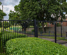 Sentry® - vertical bar perimeter fencing
