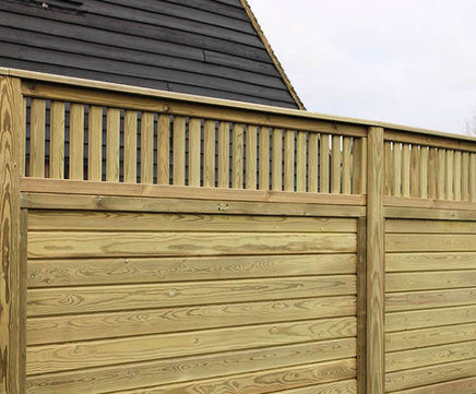 Roman® - timber fence topper panel