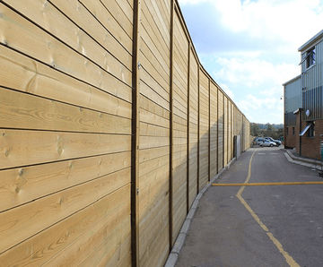 Jakoustic® - reflective acoustic fencing