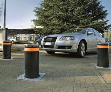 Beaufort - automatic rising bollard