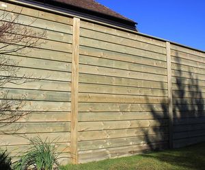Shadowline® - 0.91m heavy-duty timber fence panel