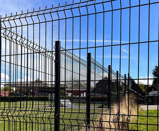 EuroGuard® Regular - vandal-proof welded mesh fencing panels