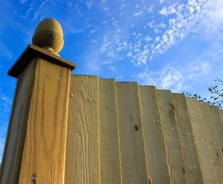 Featherboard Convex - fencing panels