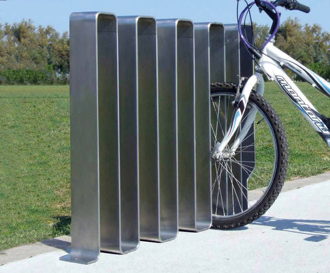 Omega-P By Day Bollard By LAB23