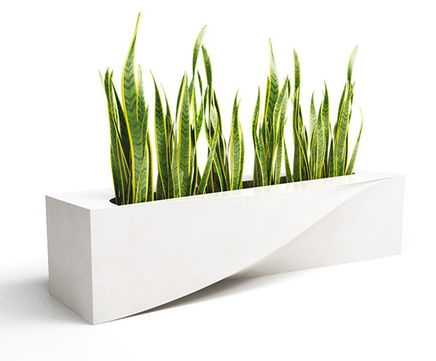 S planter by LAB23