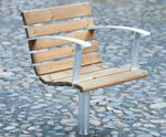 Sofiero Chair - outdoor hardwood spinning park bench with metal base