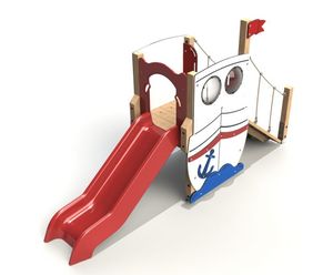 Small themed timber play towers
