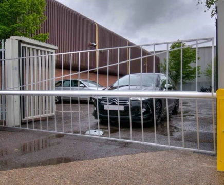 CSG 10300 series boom barriers
