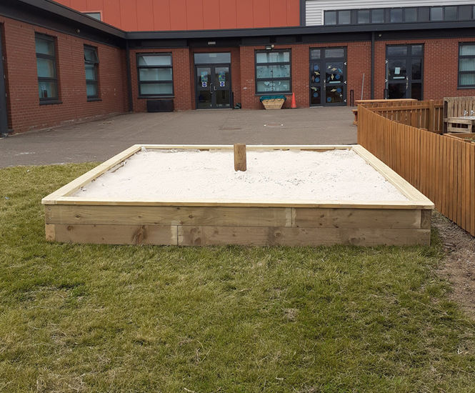 Large Square Timber Sandpit (CP-SQS)