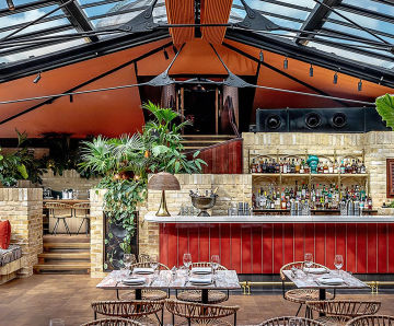 Heritage patent glazing system for re-vamped arts venue
