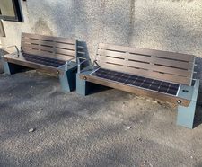 Classic Solar Smart Bench
