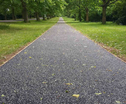 Trailflex SuDs-compliant porous paving - Standard