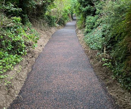 Trailflex SuDS-compliant permeable paving for Bellway Homes housing complex