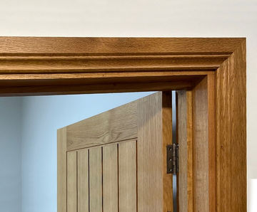 Oak architraves