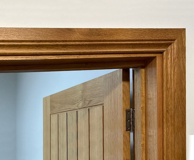 Oak architraves