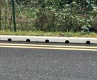 Mono Beany - one-piece combined kerb and drainage system