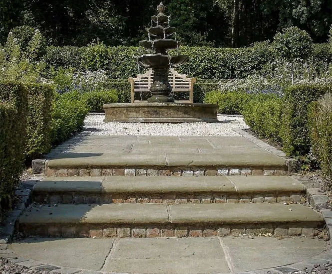 Castle Blend Bullnose Steps - 40mm stonecast steps