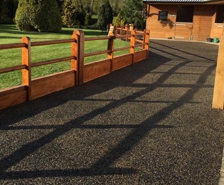 Trailflex permeable paving installed at Hoober Stables