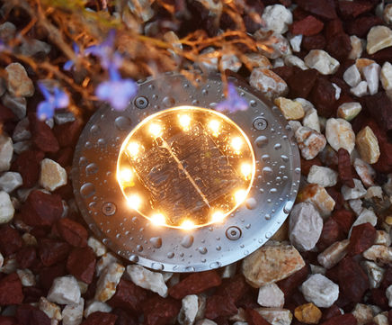 Soldial solar ground light
