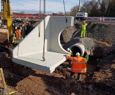 SFA headwalls for concrete pipes at marina - Upton-upon-Severn