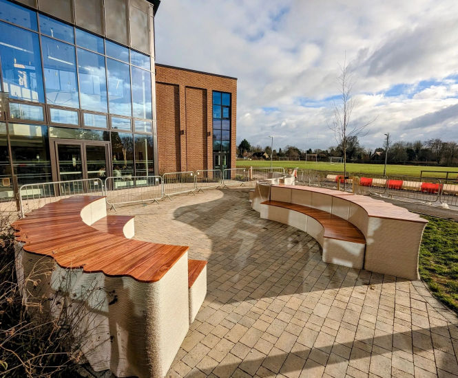 External learning and social area - Cirencester College