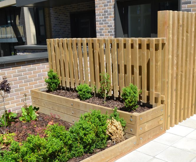 Grenadier rectangular FSC timber planter