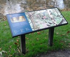 Musketeer™ - twin-leg metal lectern interpretation displays