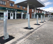 Removable perimeter barriers and bollards for commercial units