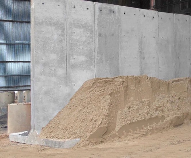 T Wall - T-shaped precast concrete retaining wall units