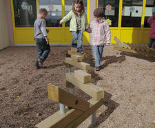 Balancing Station Terraserpe - outdoor wood balance play equipment