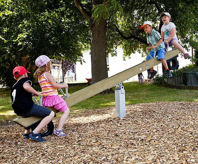 Four-seater beam seesaw - softwood playground equipment for four children