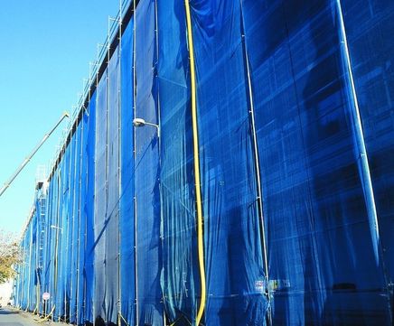 Scaffold Debris Netting Roll - mesh plastic net for site debris control