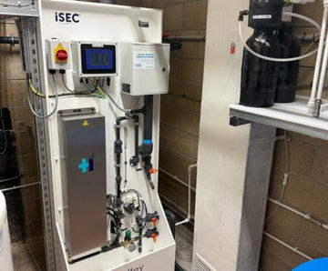 Electrochlorination system for swimming room plant room upgrade