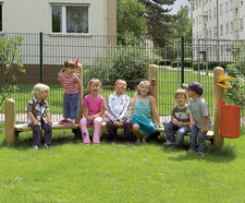 Eibini Arena - outdoor softwood seating set with figures and litter bin