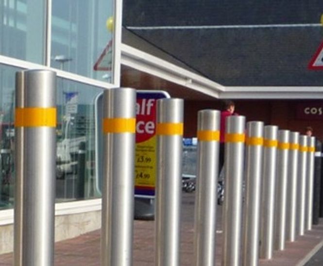 Plain Round Stainless Steel Bollards - stainless parking barrier posts