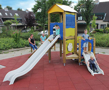 Winni Play Unit, Solo - outdoor wood playground for children