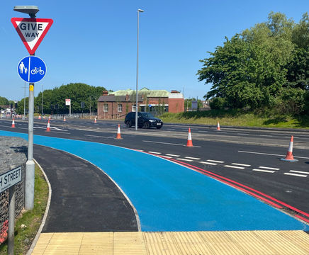NatraTex coloured surfacing for cycleways