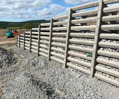 Andacrib concrete retaining wall for energy storage system - Boat of Garten