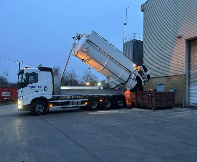 Complex odour control filter refurbishment for UK waste facility