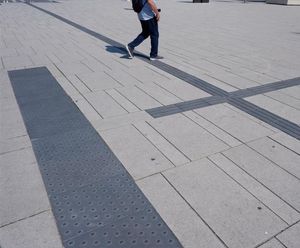 URBAXXES - customised tactile concrete paving slabs