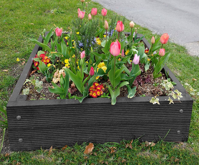 Modular recycled plastic raised planter bed kits | British Recycled Plastic