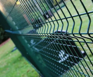 FenceSafe-E - rapid deployment temporary steel security fencing