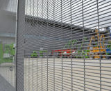 Securus Lite SR1 - steel mesh in-ground security fence - on this page