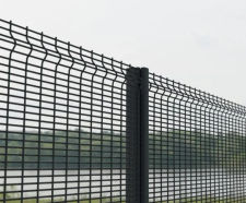 Securus Rail - steel mesh fencing for perimeter protection