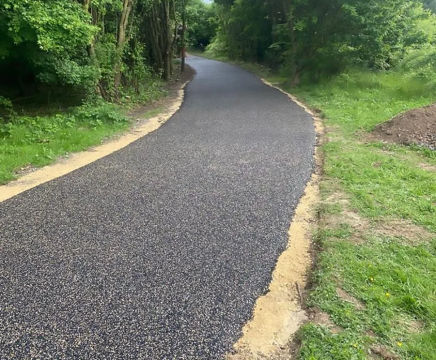 Decra®Flex - rubber and stone paving for walkways, cycle lanes, bridleways