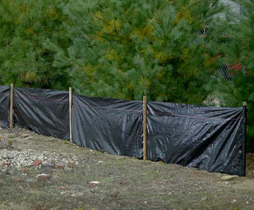 Silt Stop 100 LP - sediment control fence with hardwood stakes for sites