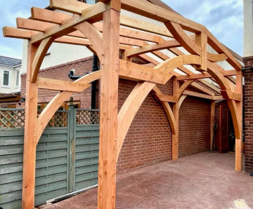 Bespoke timber hammer-beam truss pergola - Sheffield