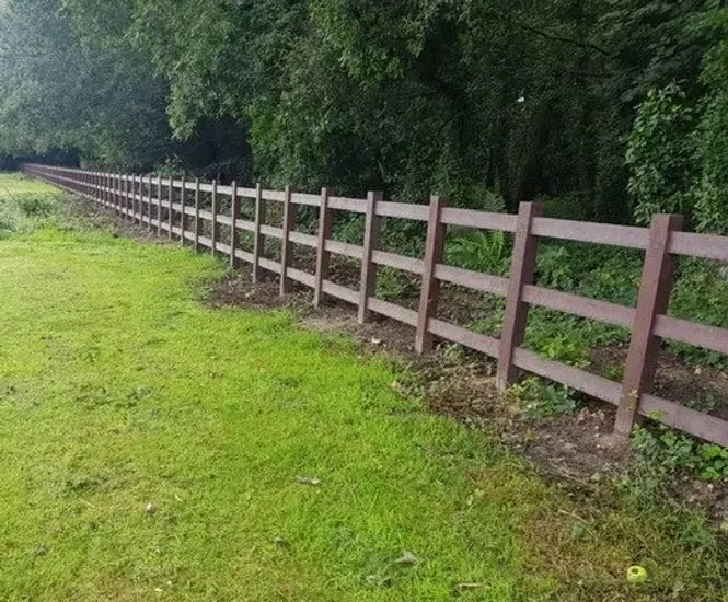 Plaswood Post & Rail Fencing - recycled plastic farm and estate fencing