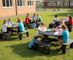 Rishworth - octagonal recycled plastic 8-seater picnic table