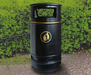 Copperfield Litter Bin - black outdoor polyethylene waste bin with liner